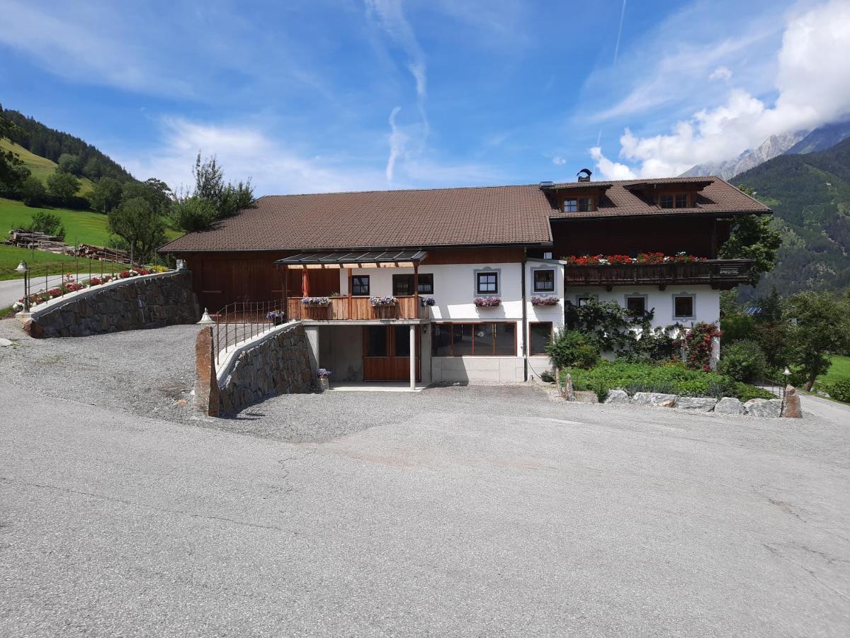 Pongitzerhof Villa มาเทรอี อิน ออสท์ทีโรล ภายนอก รูปภาพ