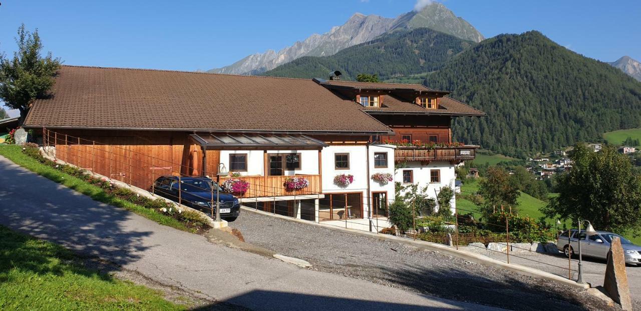 Pongitzerhof Villa มาเทรอี อิน ออสท์ทีโรล ภายนอก รูปภาพ